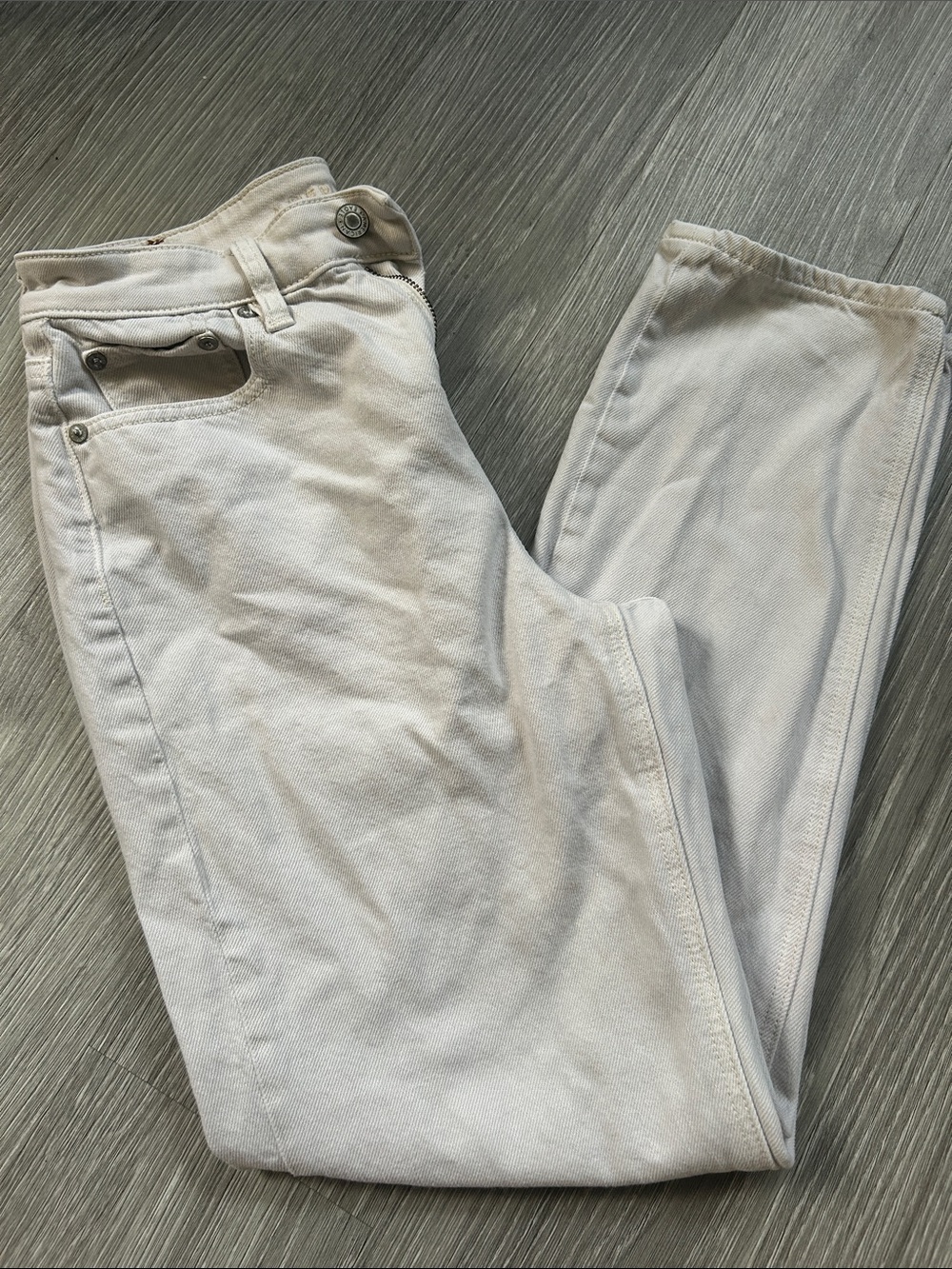 American Eagle Outfitters Mom Straight Jean size 2
